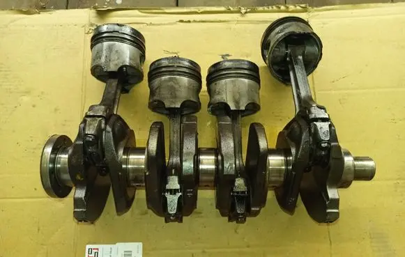 Renault Kangoo I Crankshaft f8q662 f8g630 f8q632