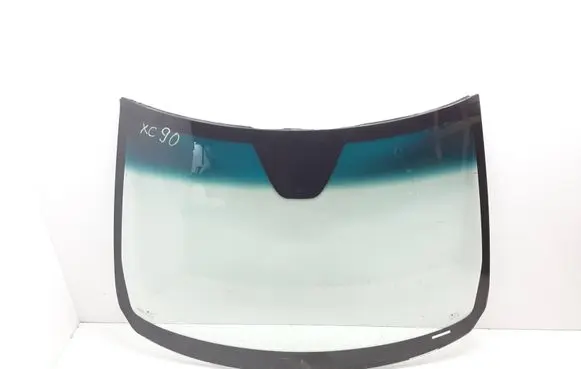 Volvo XC90 Front windscreen/windshield window 