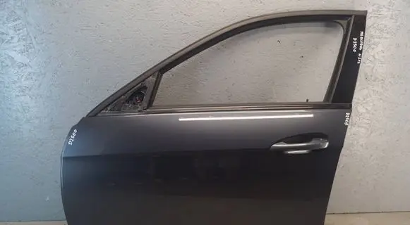 Mercedes-Benz E W212 Front door