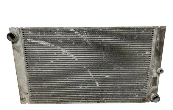 BMW 5 E60 E61 Coolant radiator 7792832 17117792832