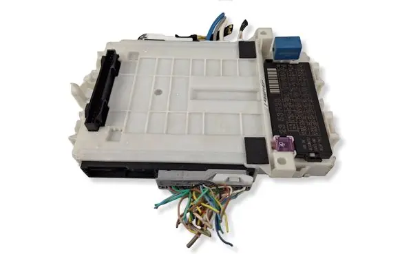 Suzuki Swift III Other control units/modules 2353R20
