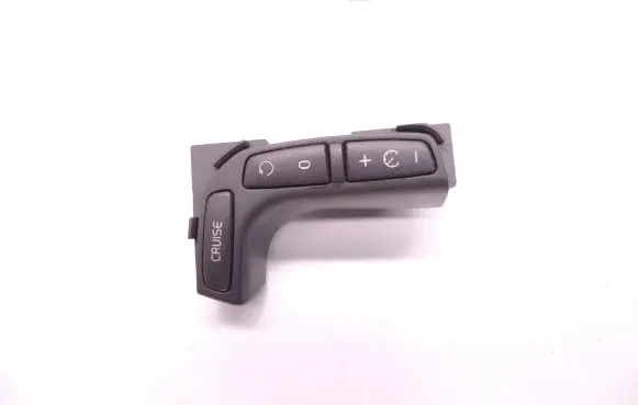 Volvo V70 Steering wheel buttons/switches 9141887 D126