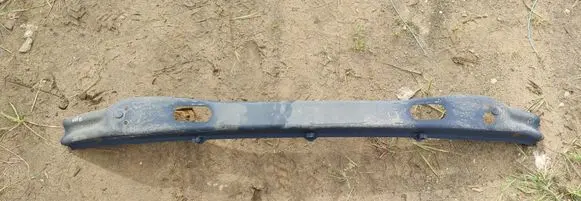 Peugeot 607 Front bumper cross member