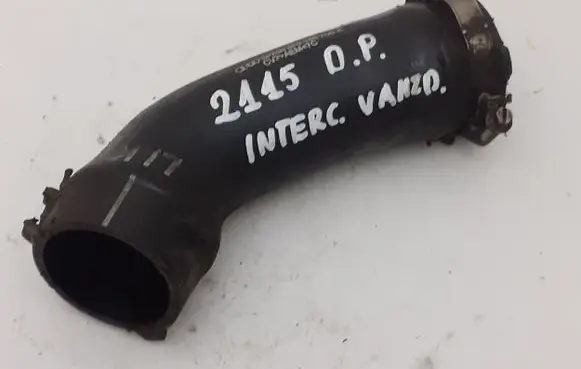 Audi A6 S6 C6 4F Intercooler hose/pipe 4F0145708K