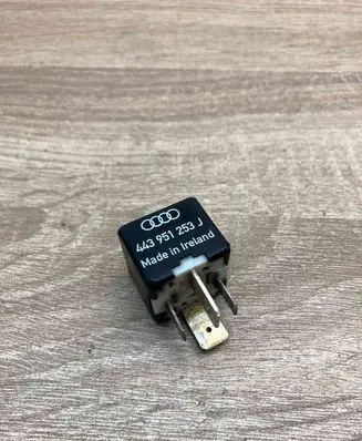 Audi 80 90 S2 B4 Other relay 443951253J USED 213