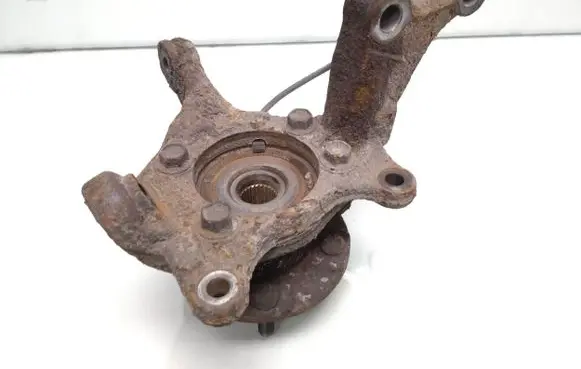 Toyota Auris 150 Front wheel hub spindle knuckle 8954302060