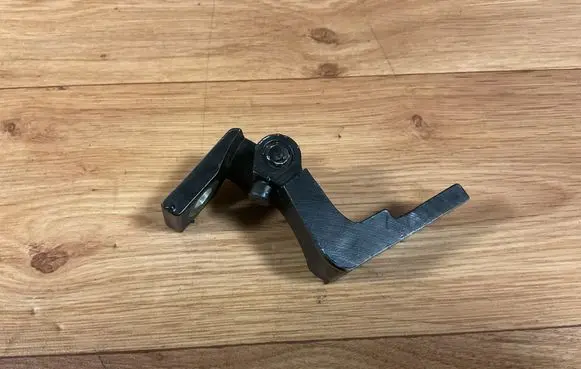 Audi A4 S4 B7 8E 8H Front door upper hinge 