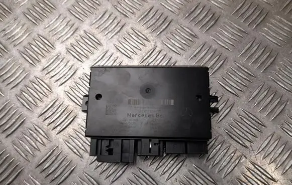 Mercedes-Benz A W177 Tow bar trailer control unit/module A1679001309