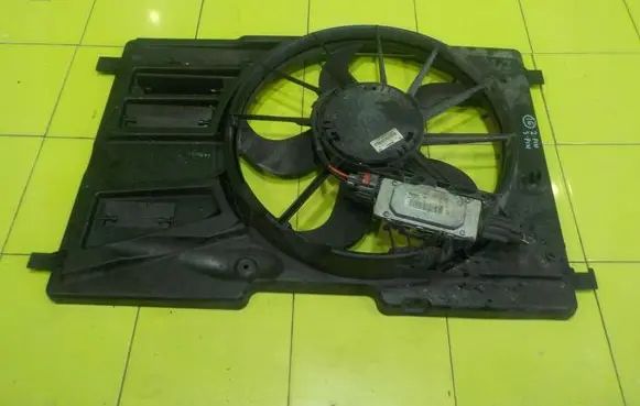 Ford Focus Fan set 0130308448 RP257 8V618C607R