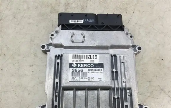 Hyundai i10 Engine control unit/module 39110-02ID0