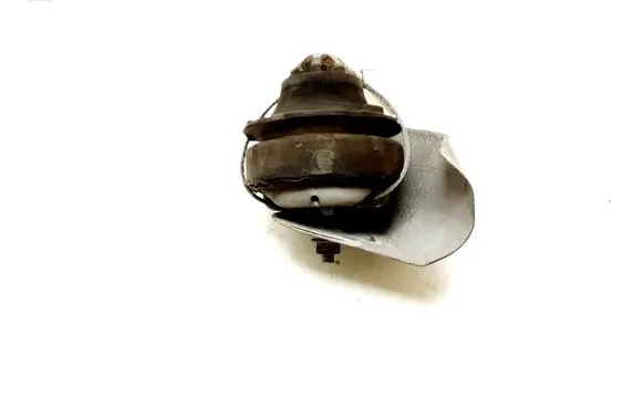 Volvo XC90 Engine mount bracket 30778953 30723938