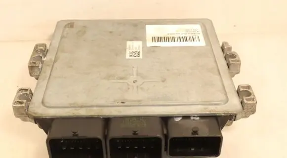 Volvo V50 Engine control unit/module ECU SID807EVO