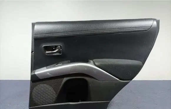 Mitsubishi Outlander Door card panel trim set 