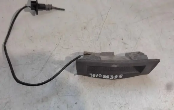 Opel Astra H Tailgate trunk handle 461088395
