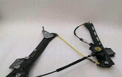 Mercedes-Benz C W204 Front door electric window regulator A2187200479