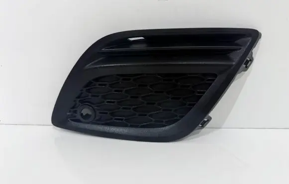 Volvo XC60 Front bumper lower grill 31290661