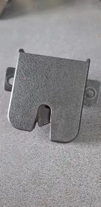 Volkswagen Golf IV Tailgate exterior lock 