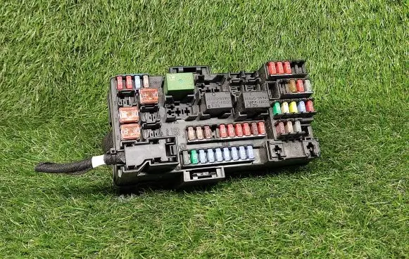 Buick Encore I Fuse module 150943356