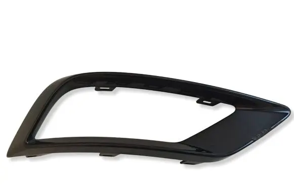 Audi Q8 Muffler trim 4M8807513A