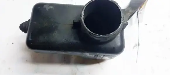 Intake resonator
