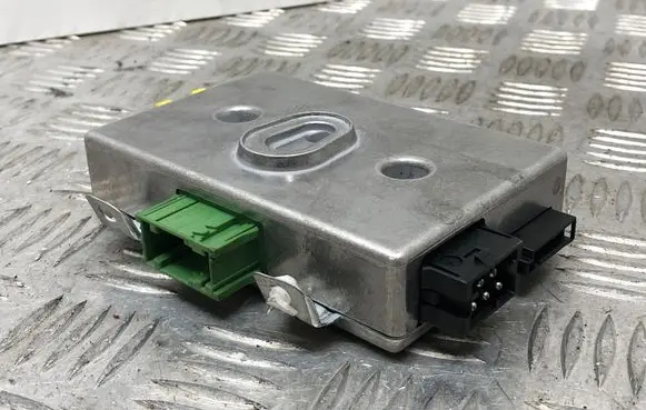 BMW 5 E60 E61 Door control unit/module 6957762 75789012 DDR4M05A23