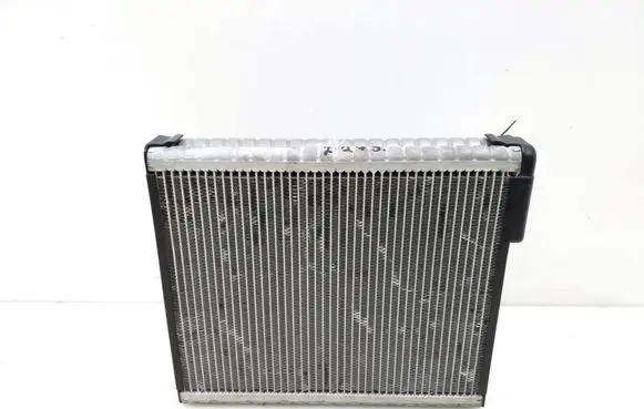 Air conditioning (A/C) radiator (interior)