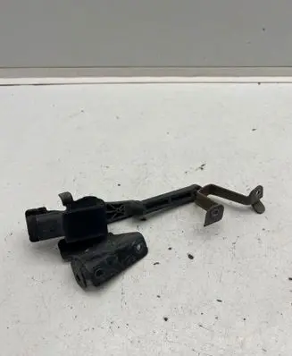 Volkswagen Golf VIII Rear air suspension level height sensor 5WA907127 20655814