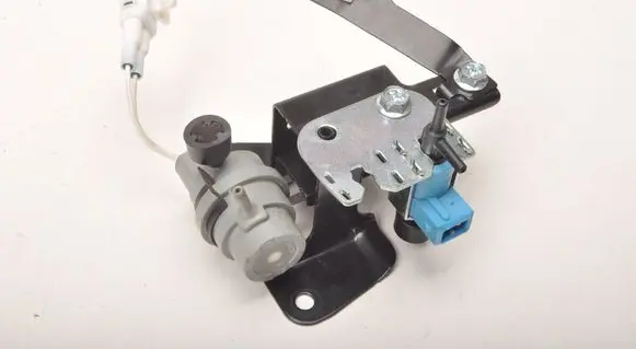 Suzuki Jimny Valve vacuum