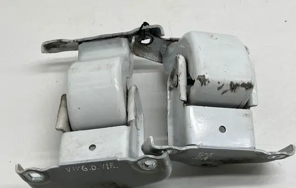 Opel Vivaro Loading door hinge set 93458938