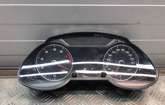 Audi Q5 SQ5 Speedometer (instrument cluster) 8R0920980T