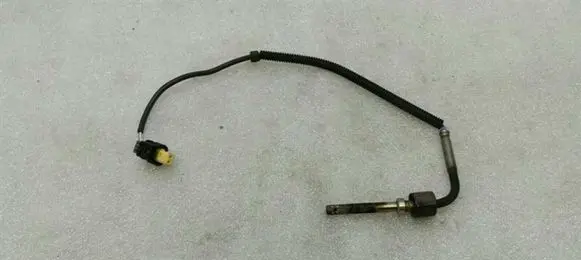 Mercedes-Benz Vito Viano W447 Exhaust gas temperature sensor A0009055205