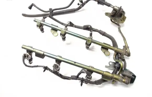 Infiniti FX Fuel main line pipe