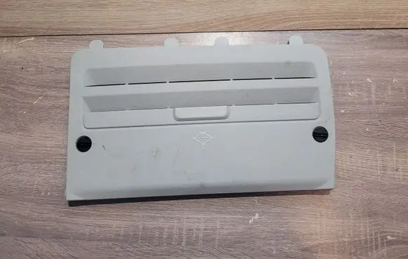 Chrysler Town & Country V Other interior part M1028B933