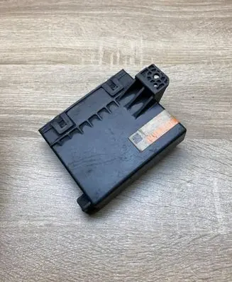 Toyota Prius (XW30) Air conditioner control unit module 8865047062 1777006681