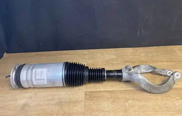 Land Rover Range Rover Sport L494 Front shock absorber/damper DPLA-3C285-BG