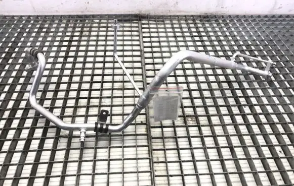 Suzuki SX4 S-Cross Air conditioning (A/C) pipe/hose 95746-74S00
