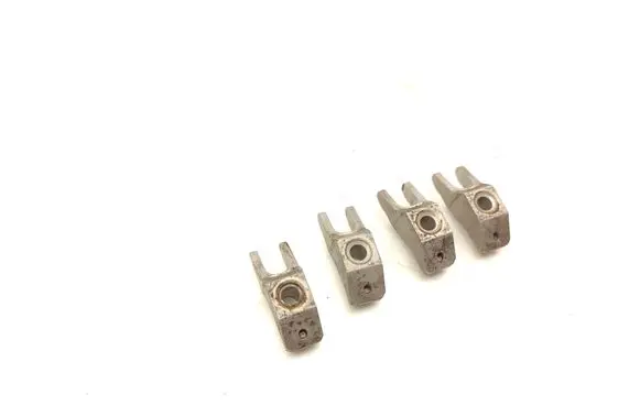 Alfa Romeo 159 Fuel Injector clamp holder 939A2000