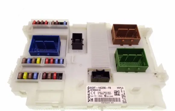 Volvo V60 Comfort/convenience module BG9T14C256FB 30786848AE