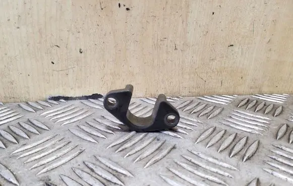 BMW X5 E53 Fuel Injector clamp holder