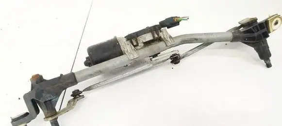 Renault Megane III Front wiper linkage and motor