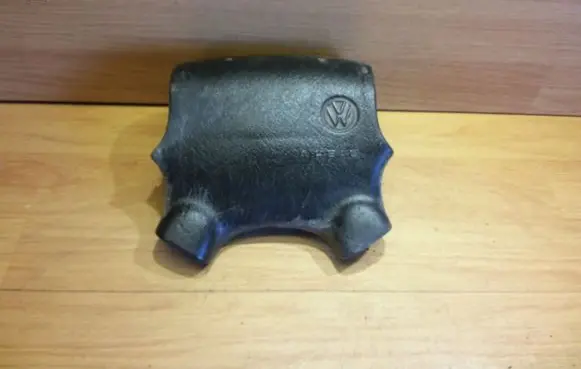 Volkswagen Golf III Steering wheel airbag 10016622474322