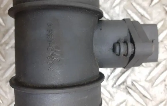 Opel Zafira A Mass air flow meter