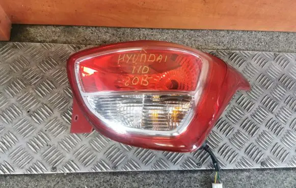 Hyundai i10 Rear/tail lights 92402B9000