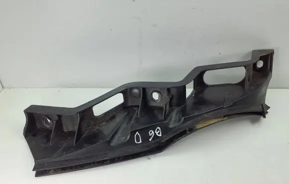 Volkswagen PASSAT B6 Front bumper mounting bracket 3C0807890