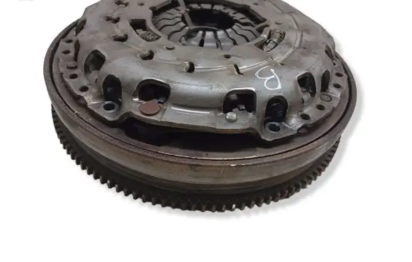 BMW 1 E81 E87 Clutch set kit 323078710