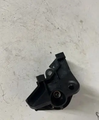 Audi A6 S6 C6 4F Engine bonnet (hood) release handle 4F1823633B