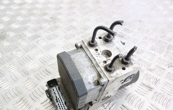 Audi A6 S6 C5 4B ABS Pump 8E0614111AH 0265220525 0273004358