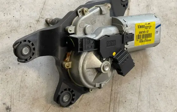 BMW X5 E70 Rear window wiper motor 6942165 09057136 W000019198