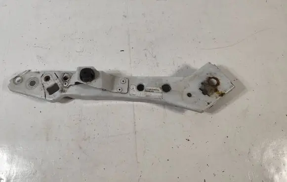 Renault Megane III Headlight/headlamp mounting bracket 6251206E 2841