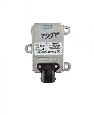 Hyundai Tucson JM ESP acceleration yaw rate sensor 956901f300